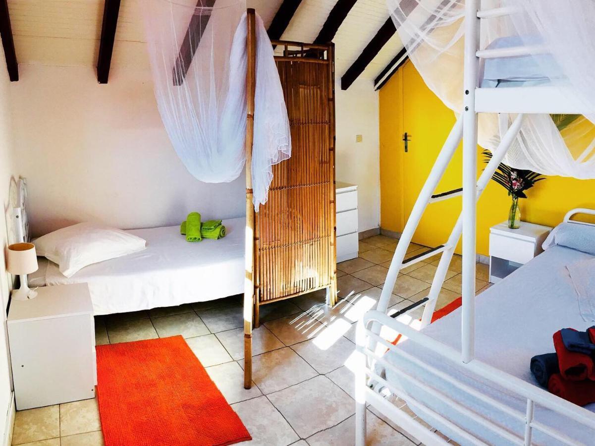 Soleil La Bed & Breakfast Terre-de-Bas Eksteriør bilde